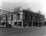 Giertsen store and apartment building