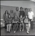 UMD 1976 men and women's ski squads posed together