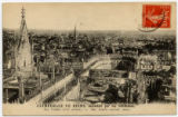 Cathedrale de Reims, incendiee par les Allemands, les voutes (etat actuel). --
