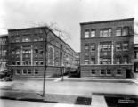 Morris Bloom apartment building
