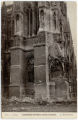 Cathedrale de Reims apres l'incendie.